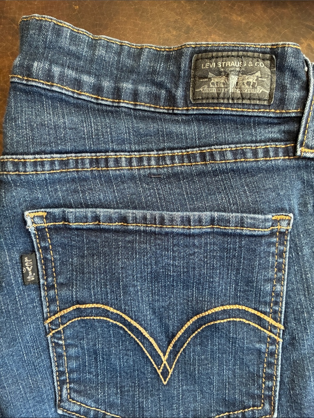 Levi's Women's Dark Blue Skinny Jeans with Contrasting Stitch
